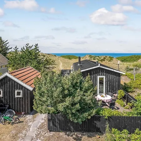 Holiday home Gorgeous In With Wifi *