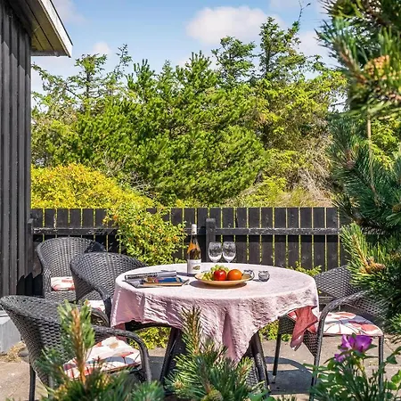 Gorgeous In With Wifi Holiday home *